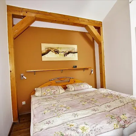 Ferienwohnung Benediktenwand לנגריס